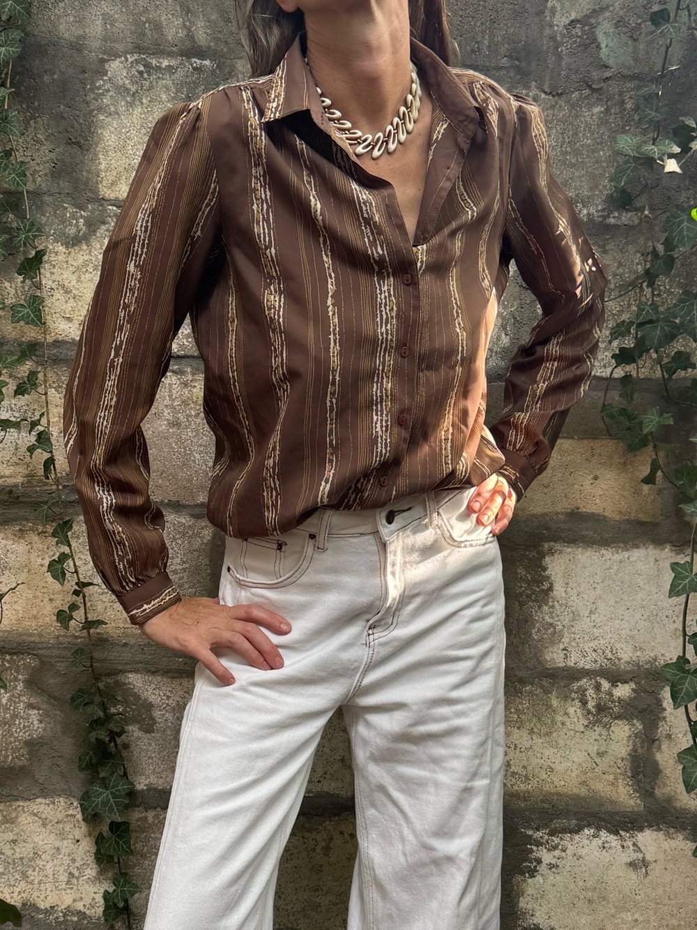 VTG Blouse with Tree Bark Type Pattern - Picture 2 of 16